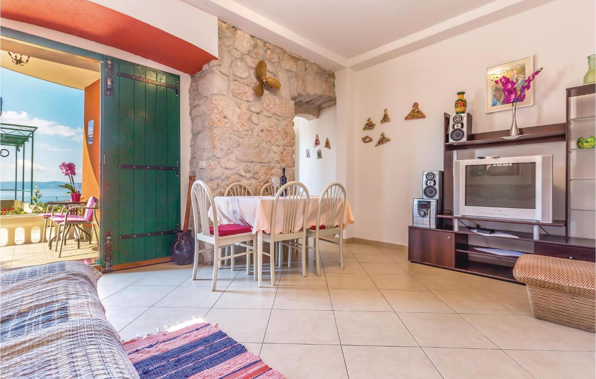 Awesome Home In Podgora With Kitchen Eksteriør bilde