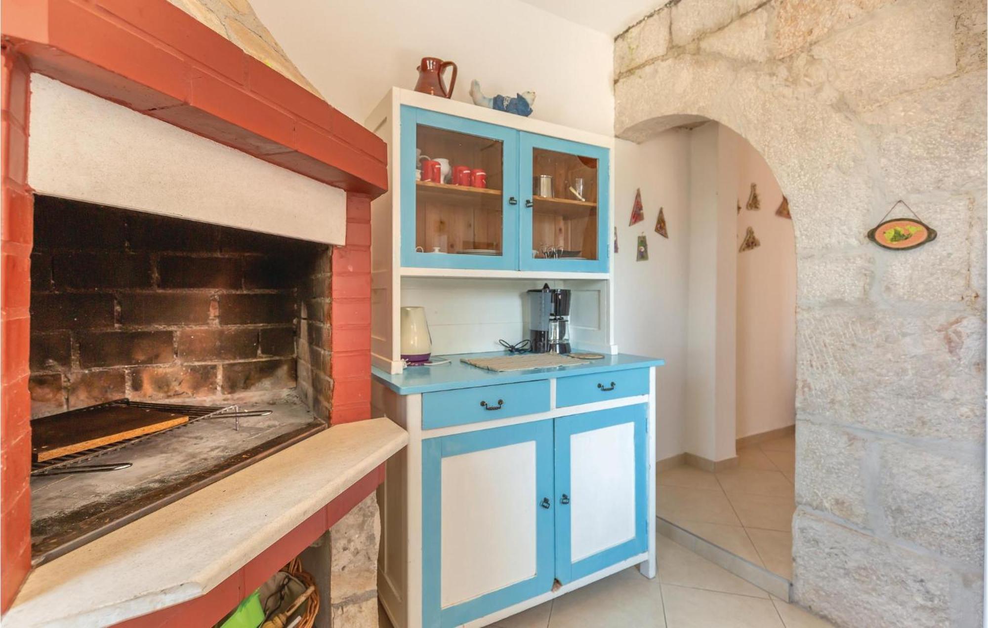 Awesome Home In Podgora With Kitchen Eksteriør bilde