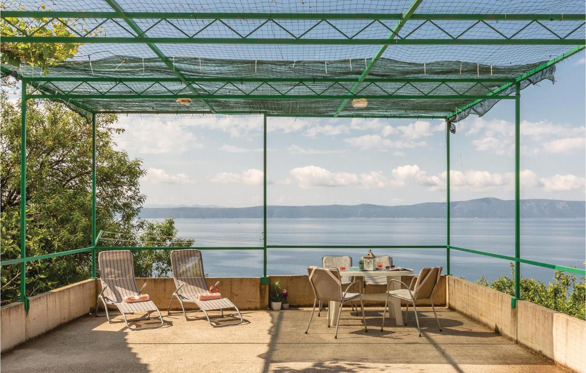 Awesome Home In Podgora With Kitchen Eksteriør bilde