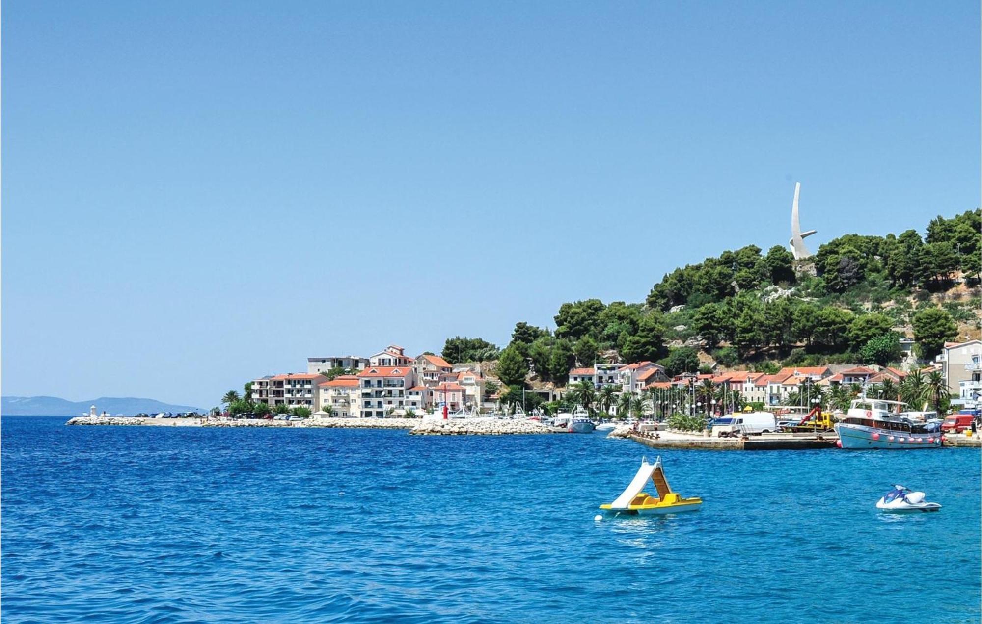 Awesome Home In Podgora With Kitchen Eksteriør bilde
